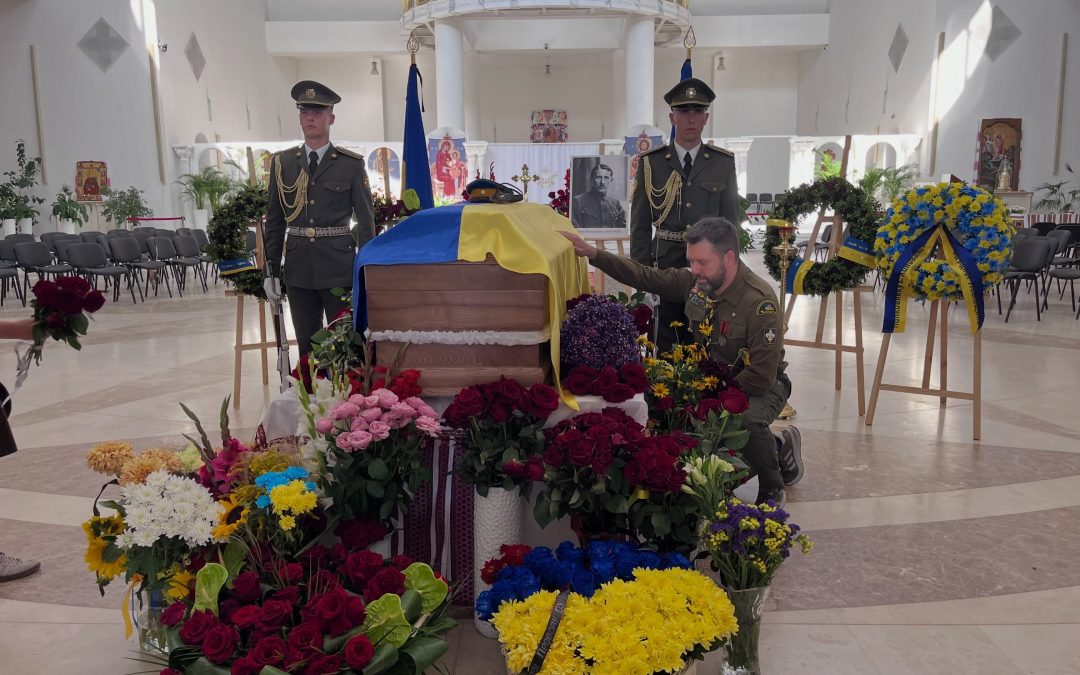 Вшанування останків полковника Армії УНР Євгена Коновальця в Києві